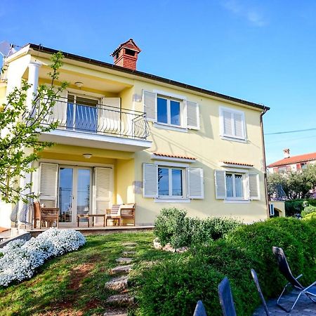 Apartment Laetitia Kaštelir المظهر الخارجي الصورة