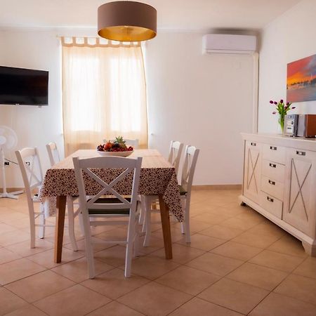 Apartment Laetitia Kaštelir المظهر الخارجي الصورة