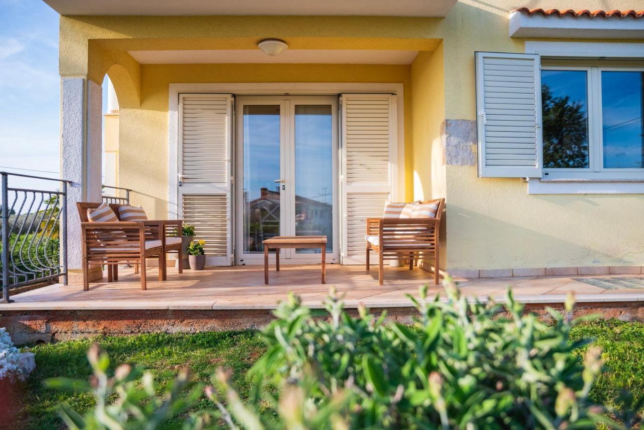 Apartment Laetitia Kaštelir المظهر الخارجي الصورة